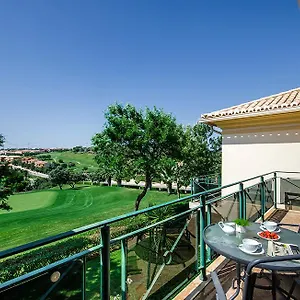 Luz Casas- 44 Fairview Village Boavista Apartamento